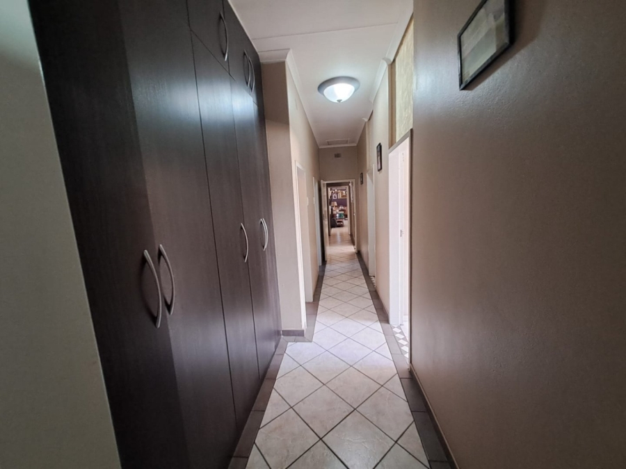 4 Bedroom Property for Sale in Sasolburg Ext 4 Free State